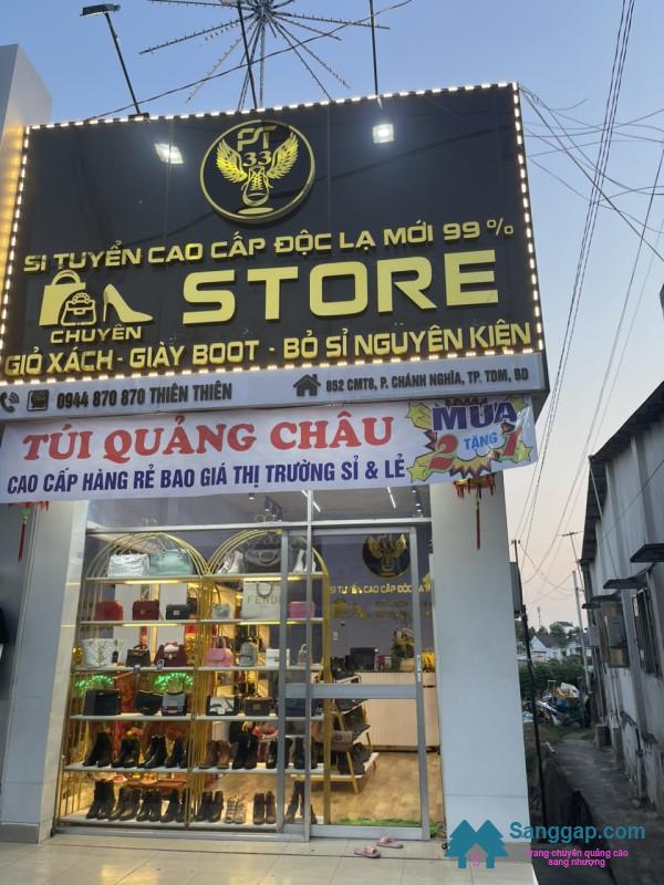 Sang Shop Giày Túi Xách Nằm Trung Tâm Thành Phố Thủ Dầu Một.
