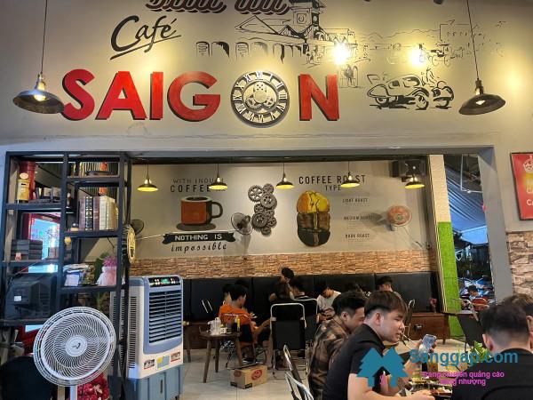 Sang quán cafe