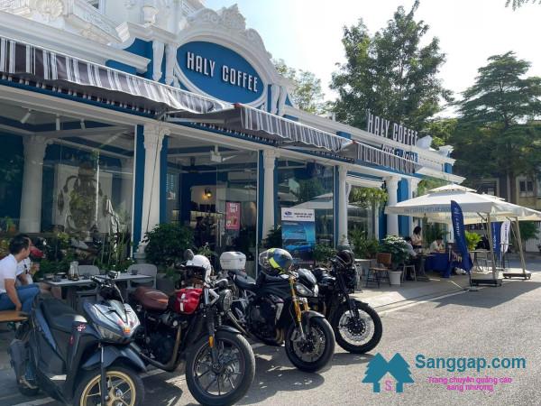 Sang quán cafe