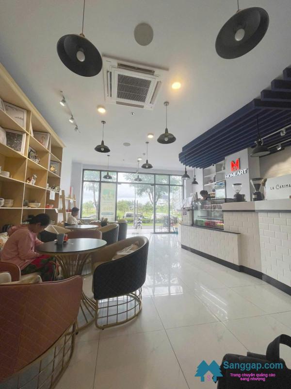 Sang quán cafe