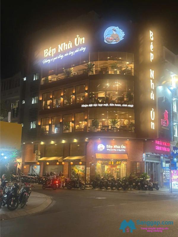 Sang Nhượng Hoặc Hợp Tác Nhà Hàng Ở Trung Tâm Quận Phú Nhuận