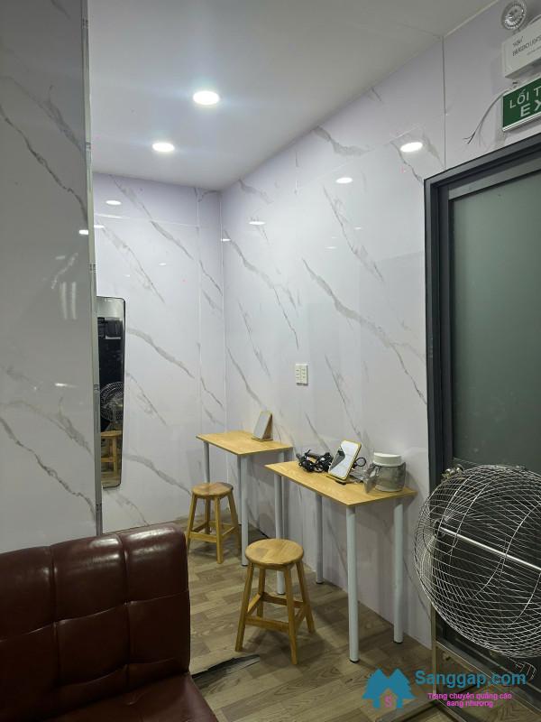 Sang quán cafe
