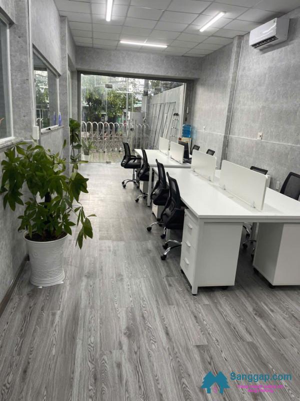 Sang tiệm rửa - sửa xe