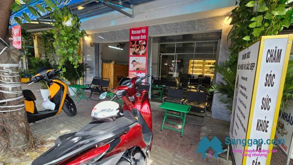 Sang quán cafe