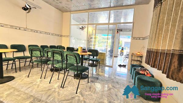 Sang quán cafe