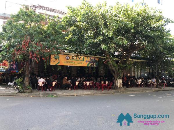 Sang quán cafe