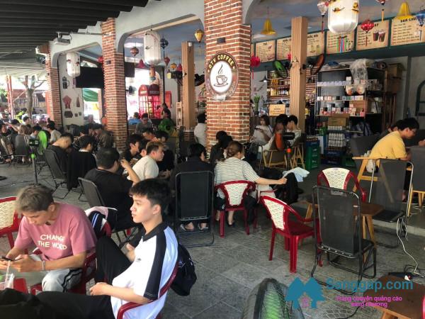 Sang quán cafe