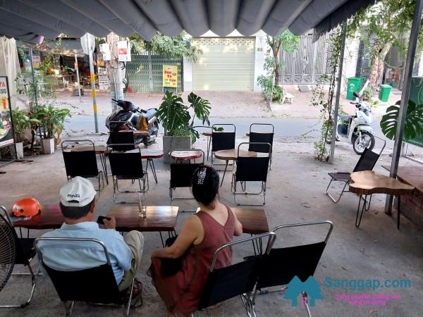 Sang quán cafe