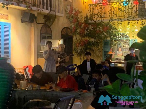 Sang quán cafe