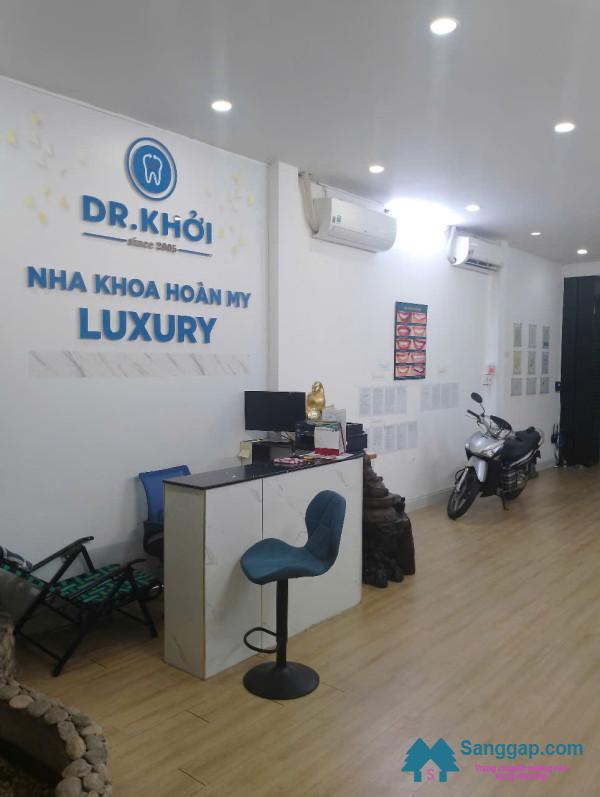 Sang phòng khám nha khoa