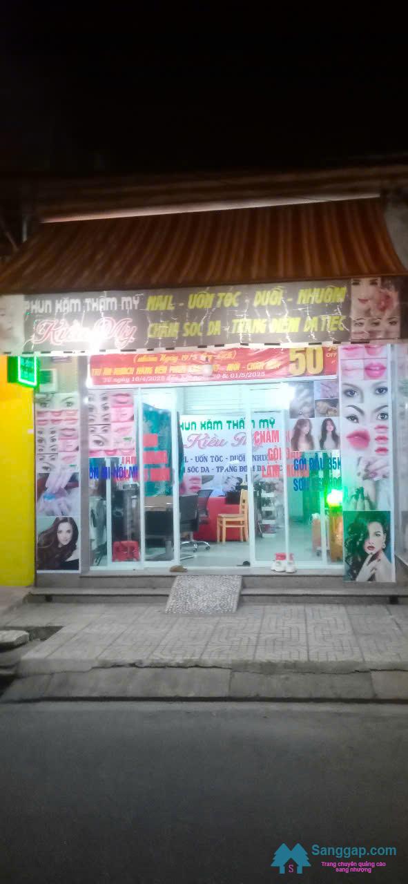 Cần Sang Nhượng Tiệm Tóc - Nail Ở Quận Tân Phú