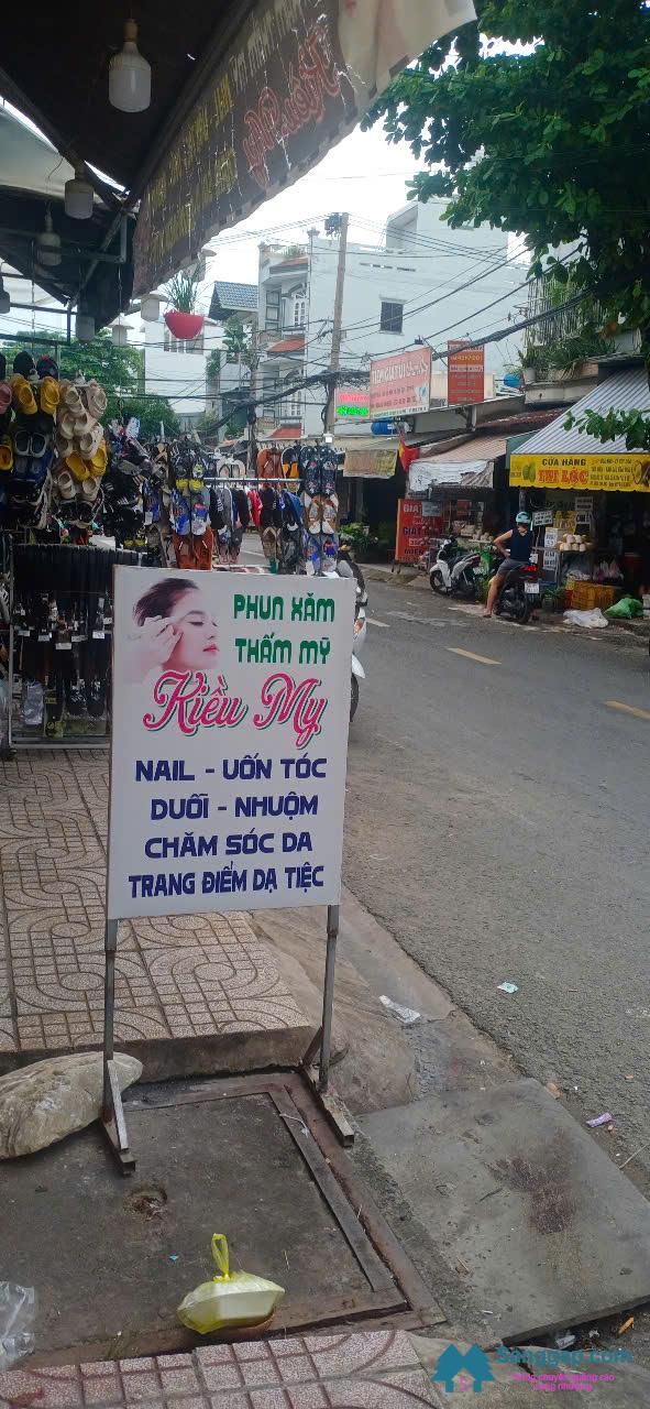 Sang tiệm tóc - nail