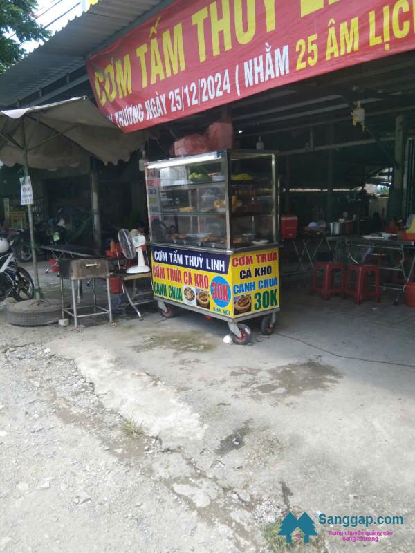 Sang quán cơm