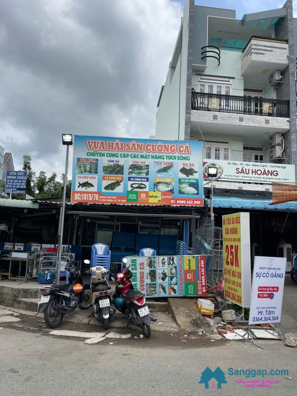 Sang Nhượng Vựa Hải Sản Ở Trung Tâm Quận 7