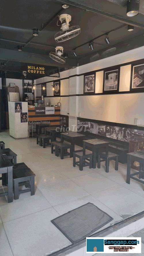 Sang quán cafe