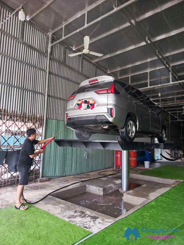 Sang tiệm rửa - sửa xe