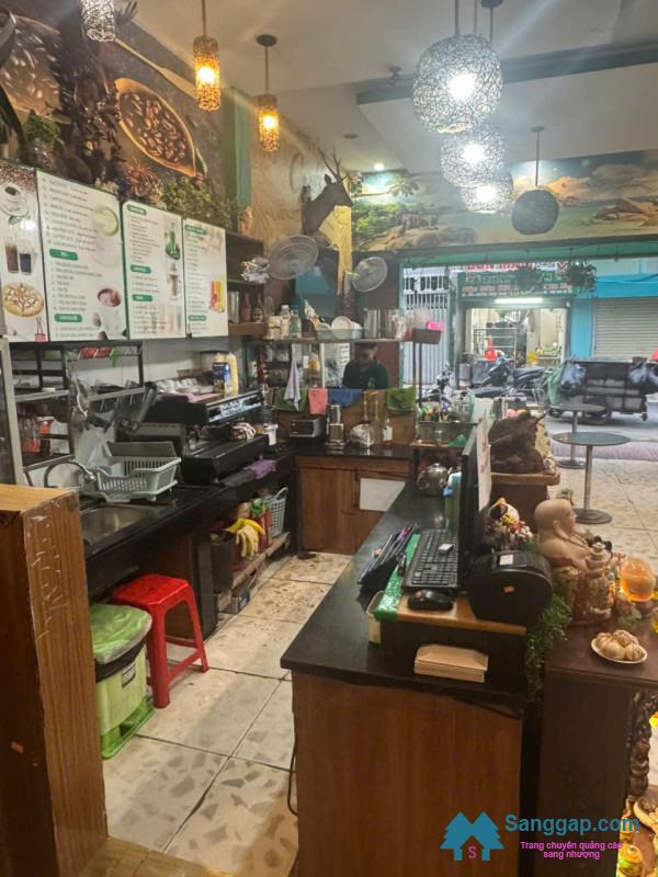 Sang quán cafe