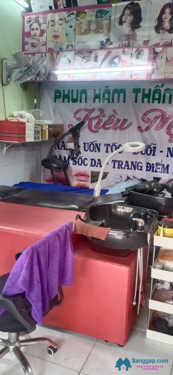 Sang tiệm tóc - nail