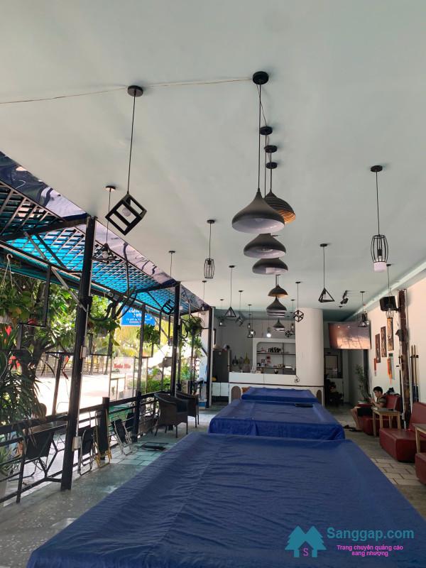 Sang quán cafe