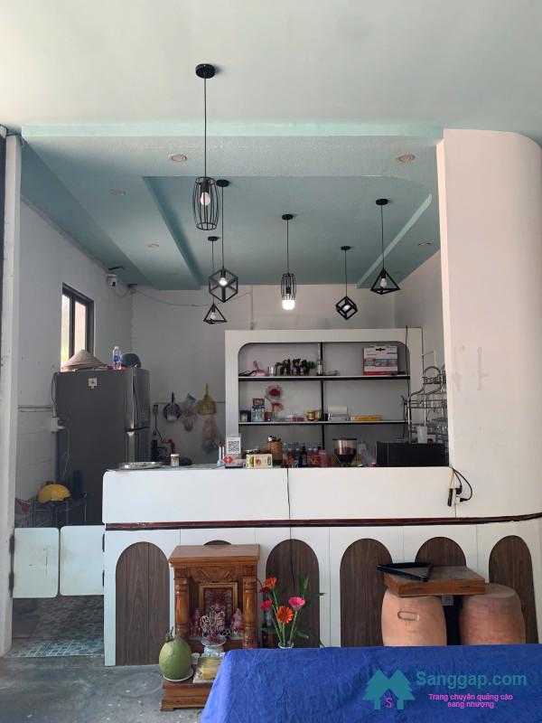 Sang quán cafe