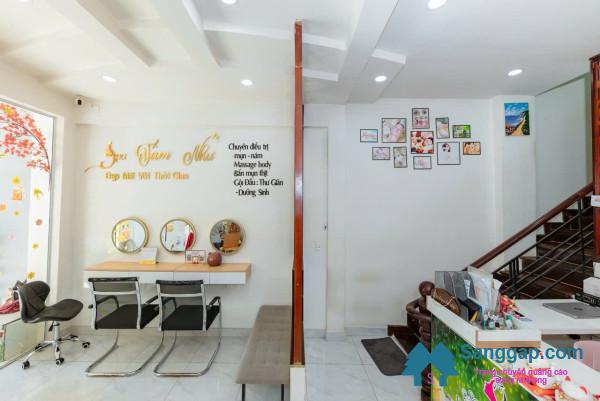 Sang nhượng spa