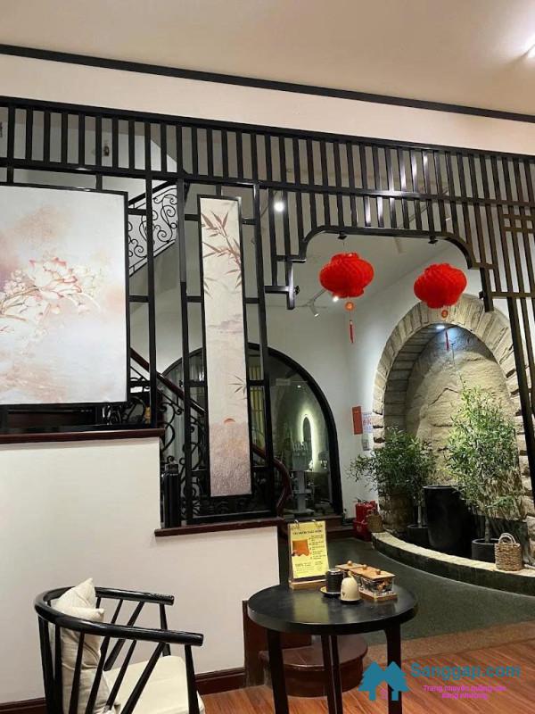 Sang nhượng spa