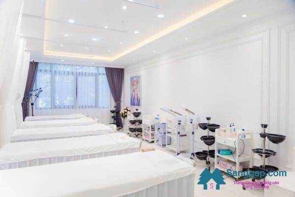 Sang nhượng spa