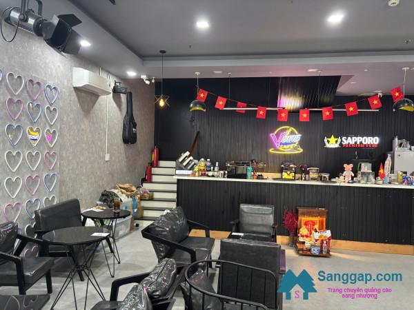 Sang quán cafe