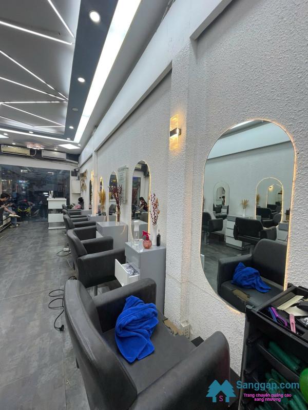 Sang tiệm tóc - nail