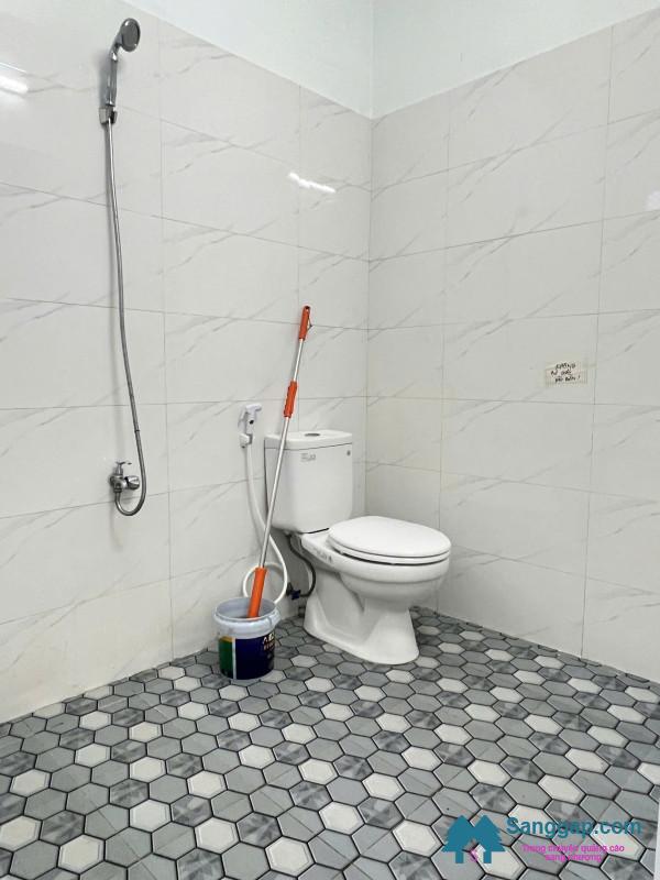 Sang tiệm tóc - nail