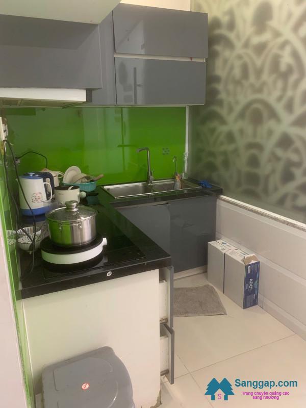 Sang tiệm tóc - nail