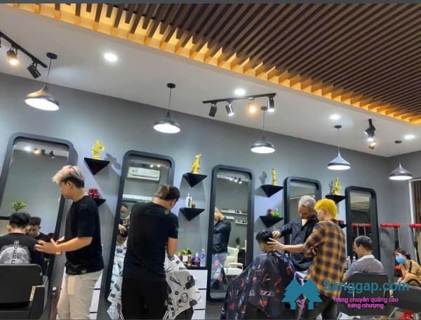 Sang tiệm tóc - nail