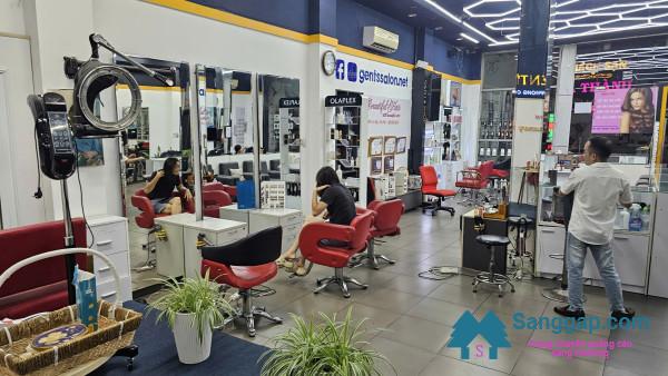 Sang tiệm tóc - nail