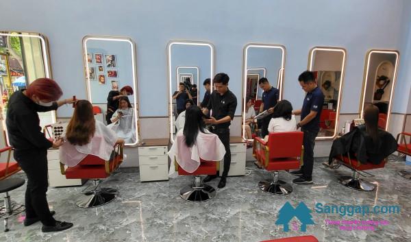 Sang tiệm tóc - nail