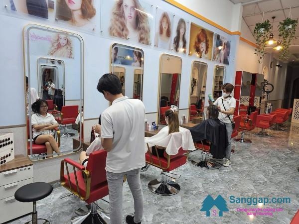 Sang tiệm tóc - nail