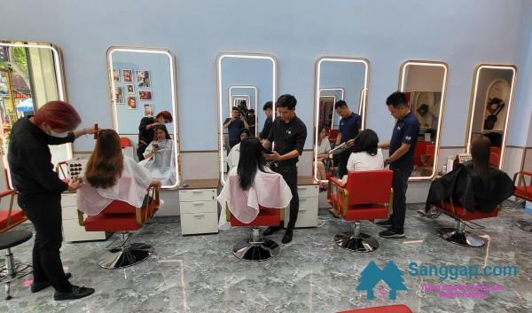 Sang tiệm tóc - nail