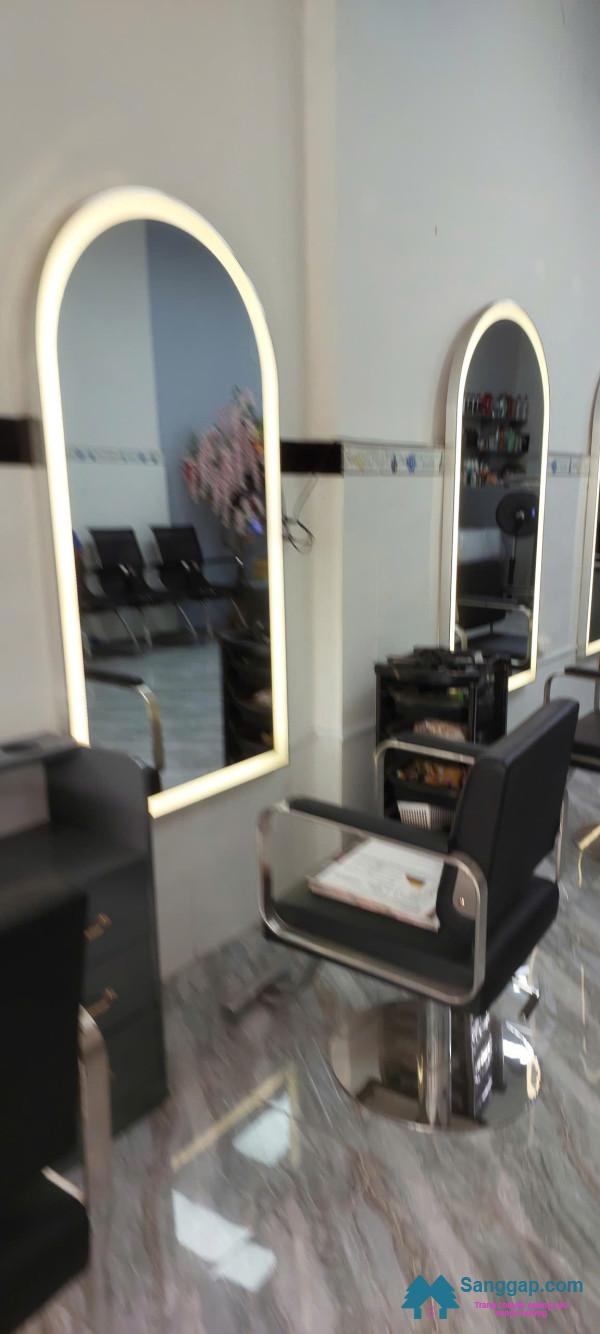 Sang tiệm tóc - nail