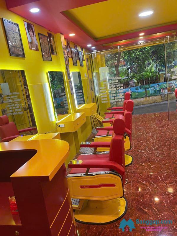 Sang tiệm tóc - nail