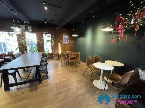Sang quán cafe
