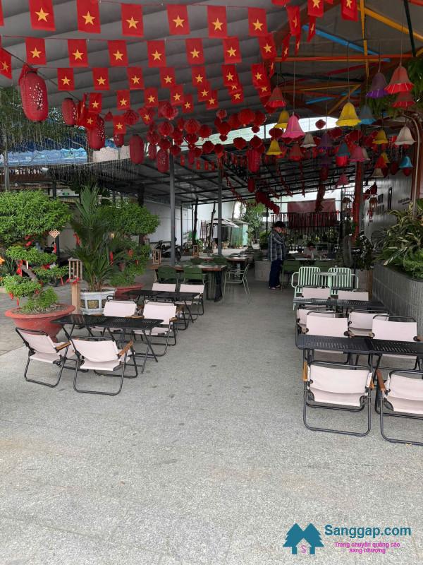 Sang quán cafe