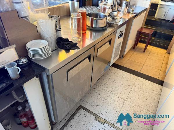 Sang quán cafe