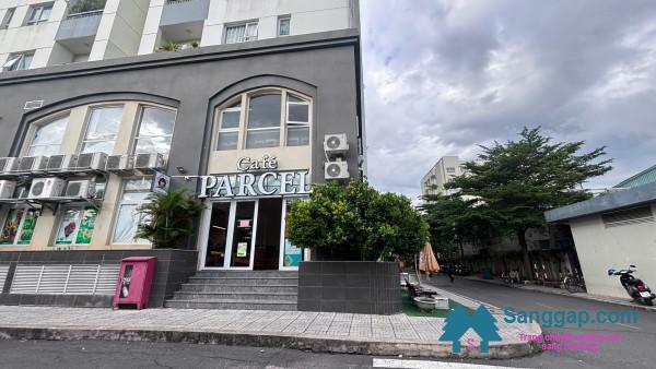 Sang quán cafe