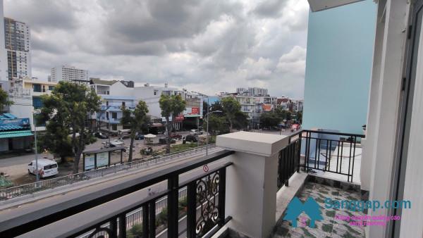 Sang khách sạn