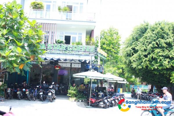 Sang nhanh quán cafe MIA, cơm trưa văn phòng, nằm ngã tư đường lớn, không gian xanh - mát mẻ, dân cư đông.